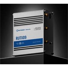 Teltonika INDUSTRIAL CELLULAR LTE-A Cat 6+ETH ROUTER - RUTX09
